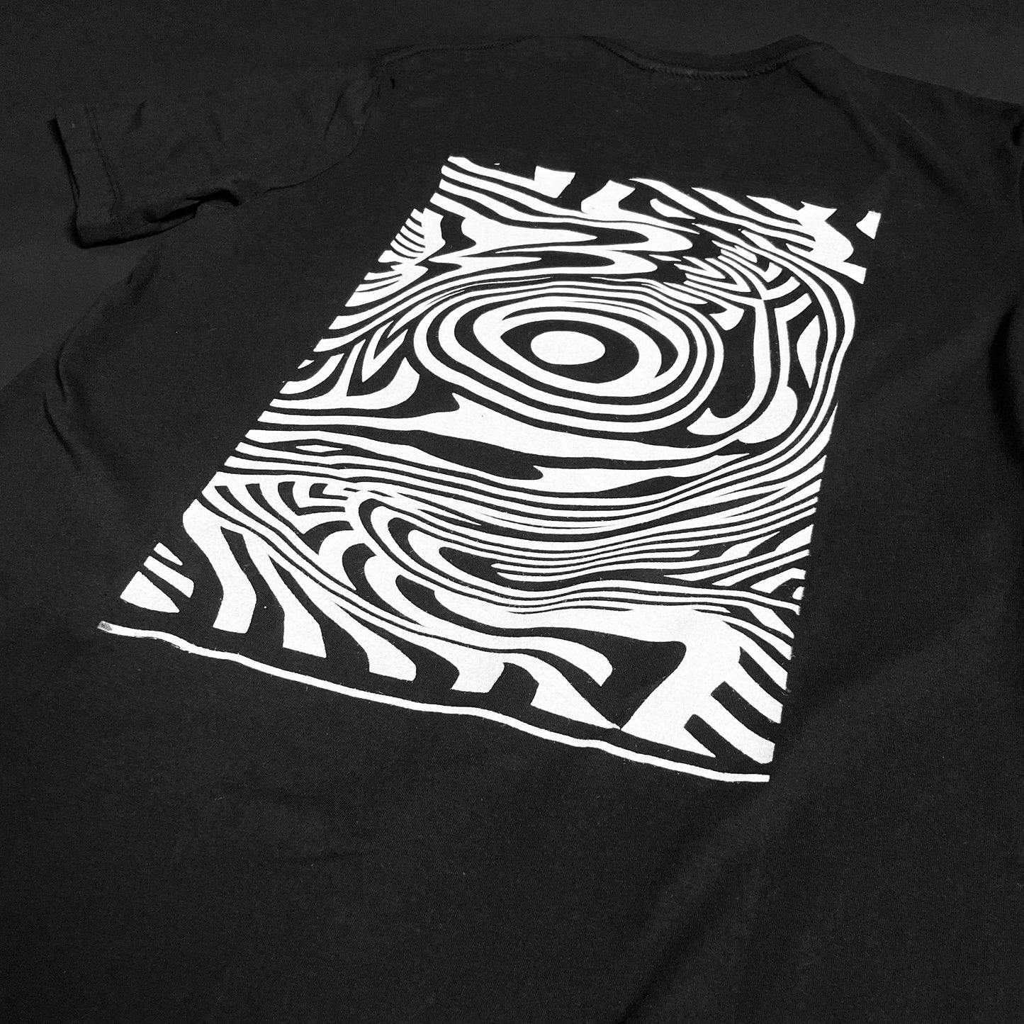 OMNI RAZZLE - T-SHIRT